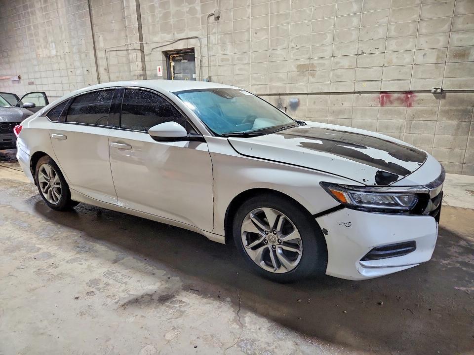 2019 HONDA ACCORD LX — Фото 4 из 12
