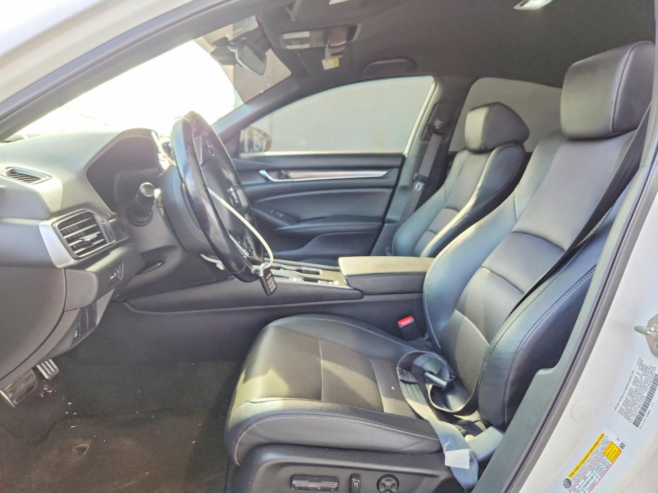 2019 HONDA ACCORD SPORT — Фото 7 из 12