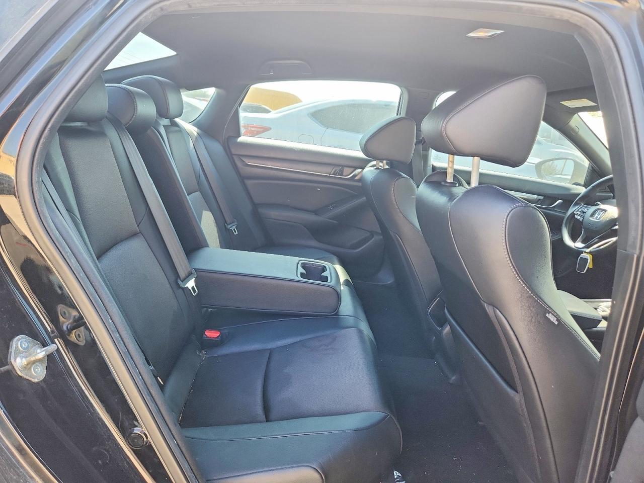 2019 HONDA ACCORD SPORT — Фото 10 из 12