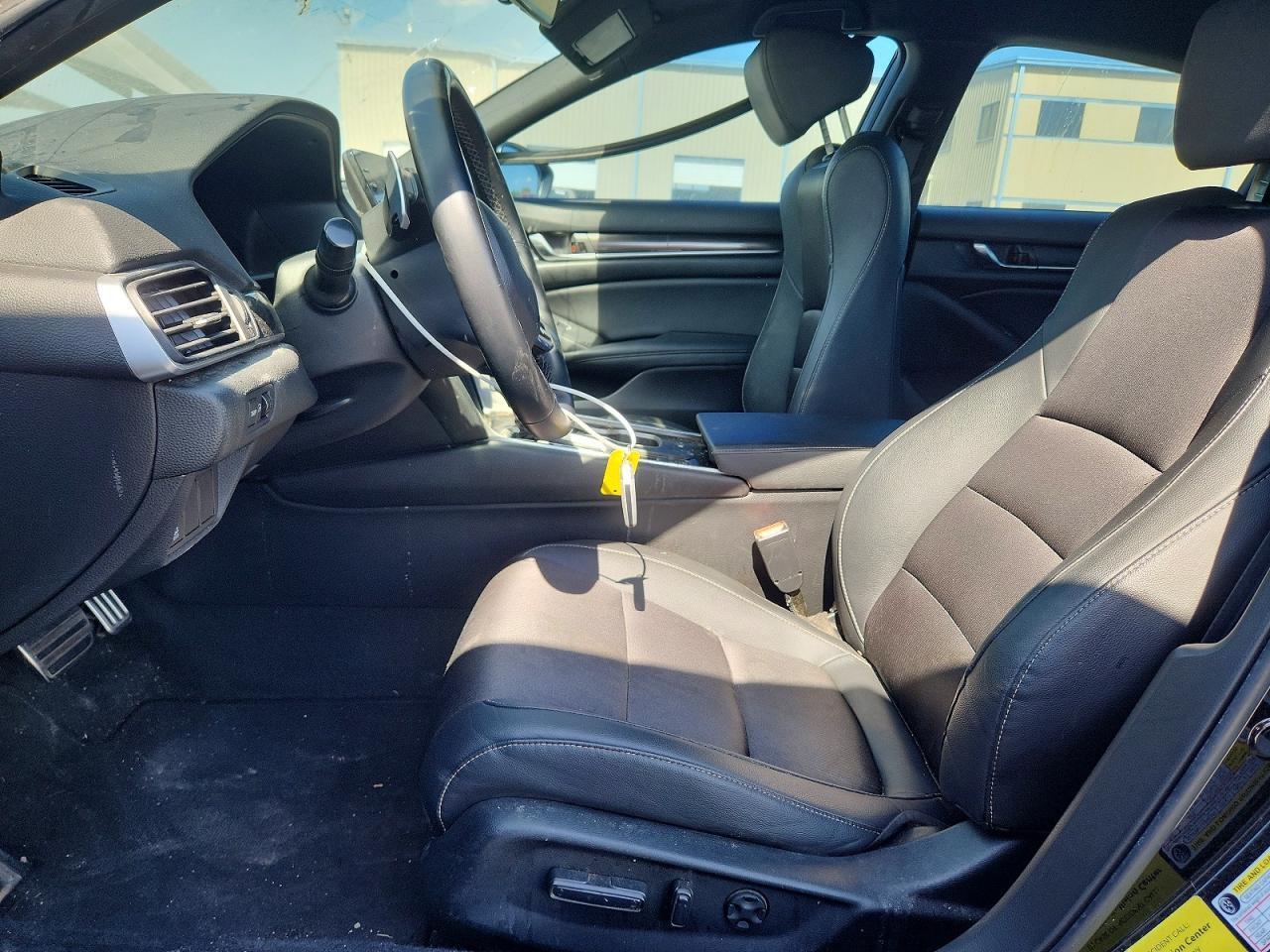 2019 HONDA ACCORD SPORT — Фото 7 из 12