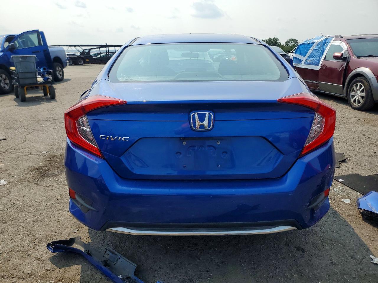 2019 HONDA CIVIC LX — Фото 6 из 13