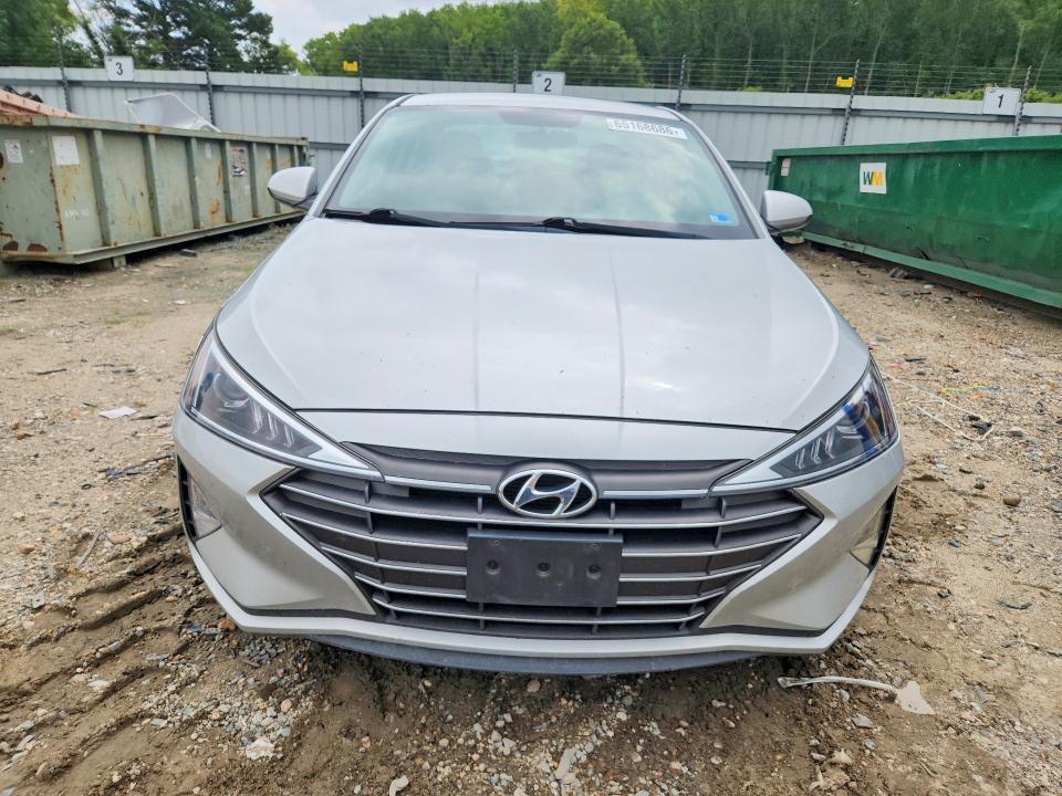 5NPD74LF3KH486913 2019 HYUNDAI ELANTRA photo no. 5