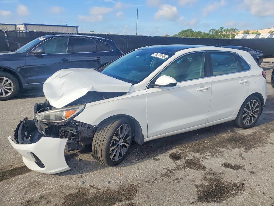 2019 HYUNDAI ELANTRA GT KMHH35LE1KU118516