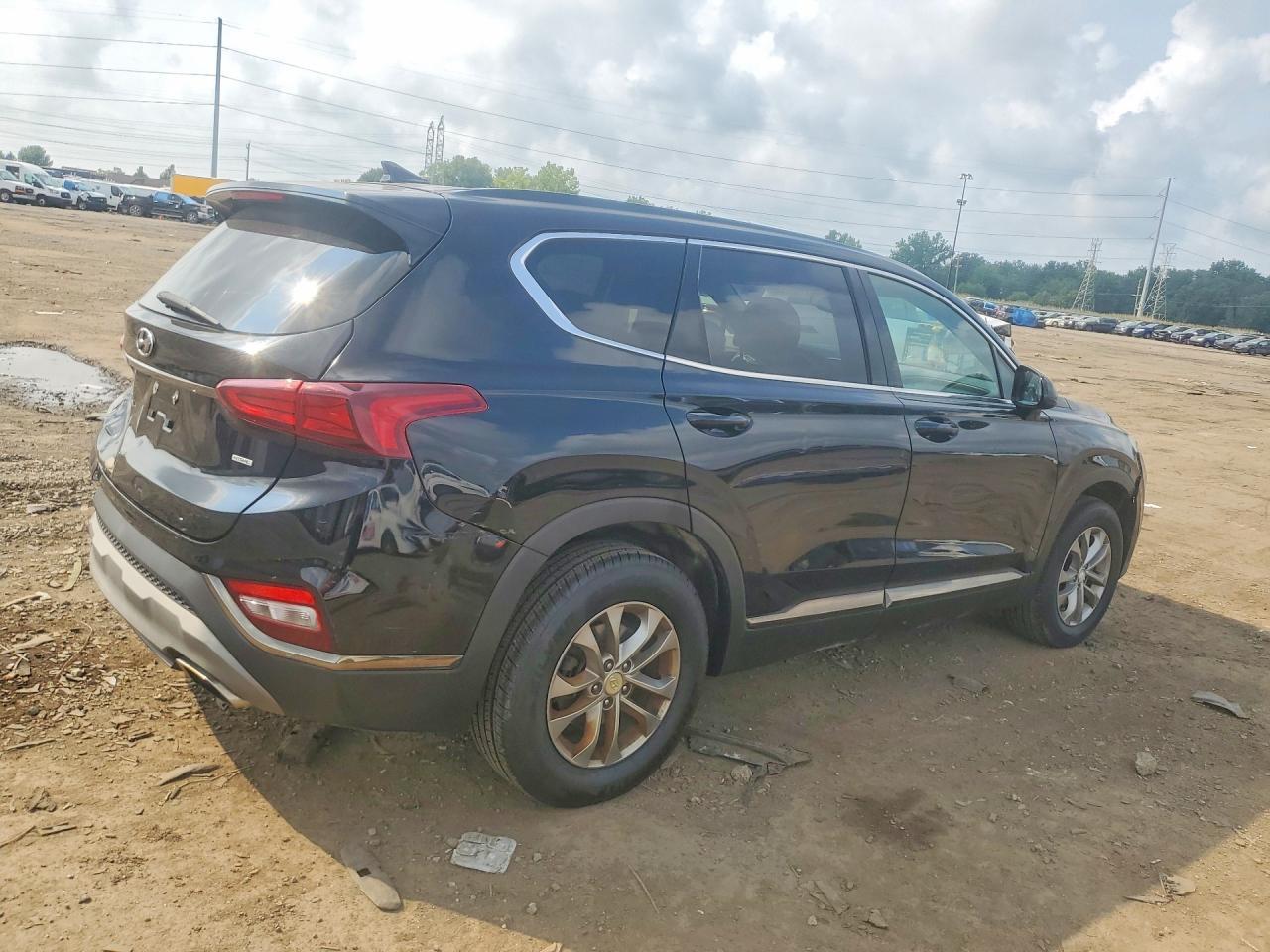 2019 HYUNDAI SANTA FE SEL 2.4L — Фото 3 из 13