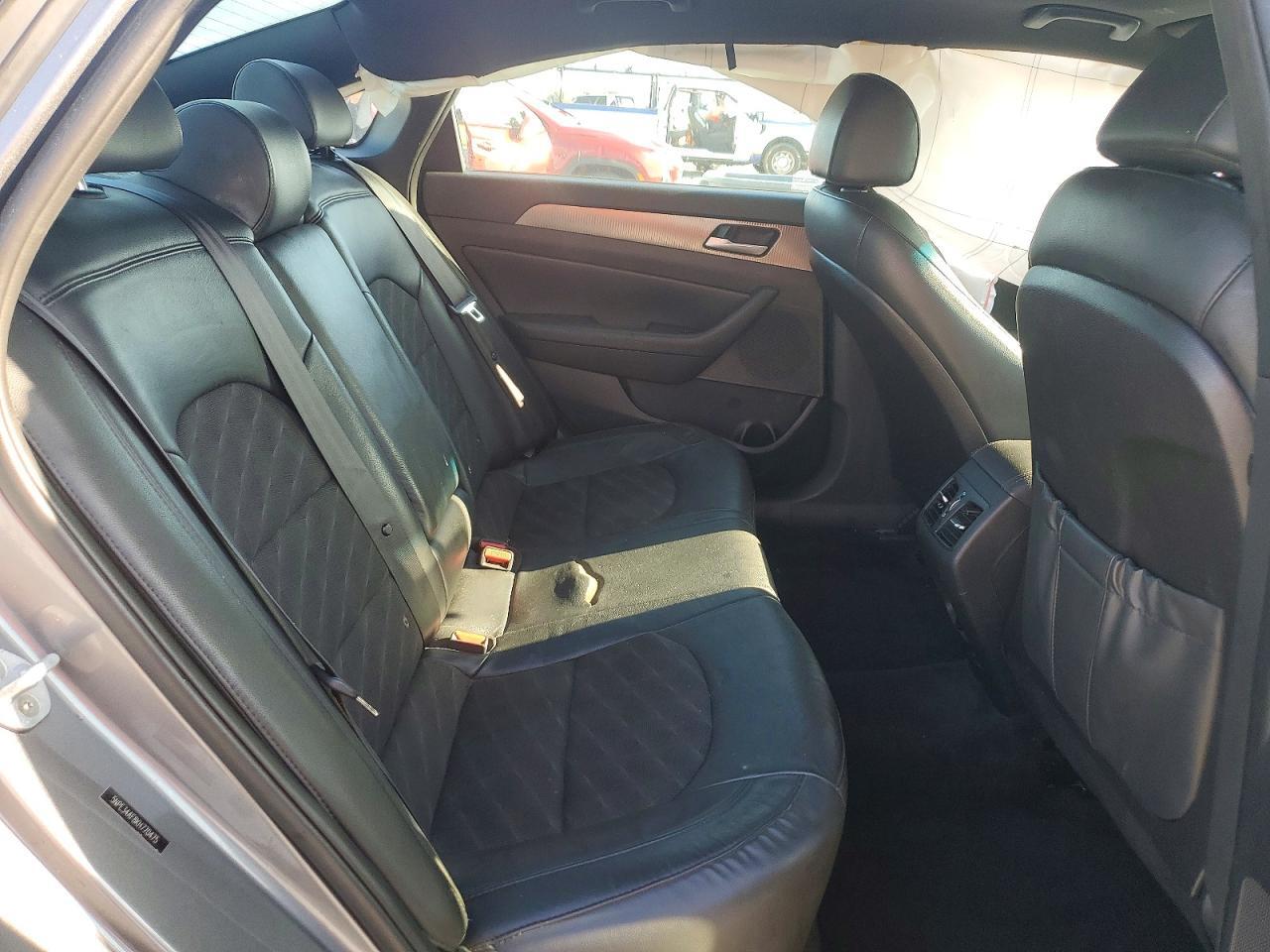 2019 HYUNDAI SONATA SPORT — Фото 10 из 12