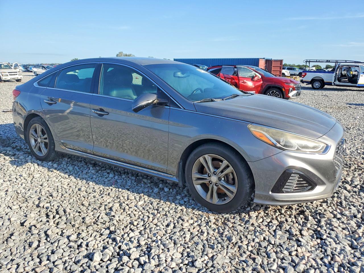 2019 HYUNDAI SONATA SPORT — Фото 4 из 12