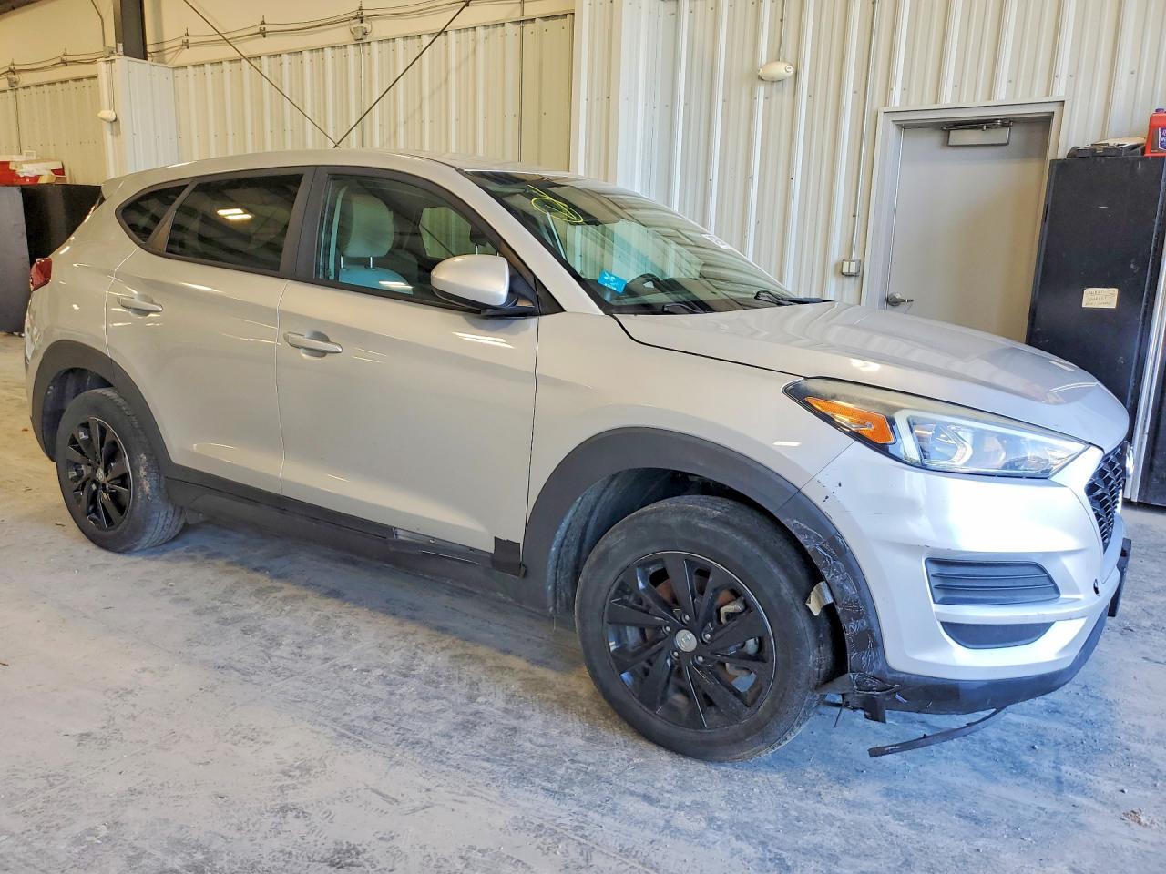 2019 HYUNDAI TUCSON SE — Фото 4 из 14