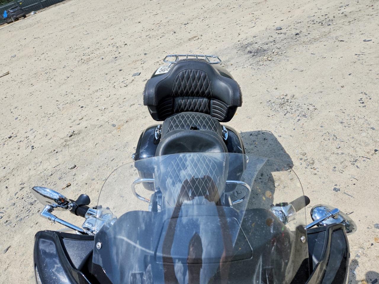 56KTRAAA8K3375761 2019 INDIAN ROADMASTER photo no. 5