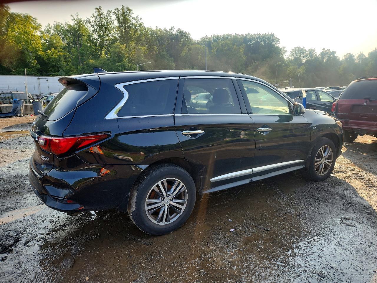 2019 INFINITI QX60 PURE — Фото 3 из 12