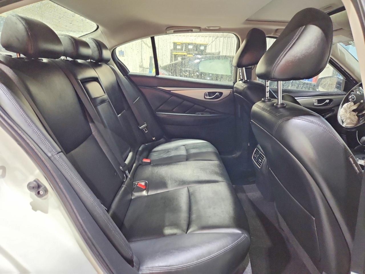 2019 INFINITI Q50 3.0T LUXE — Фото 10 из 12