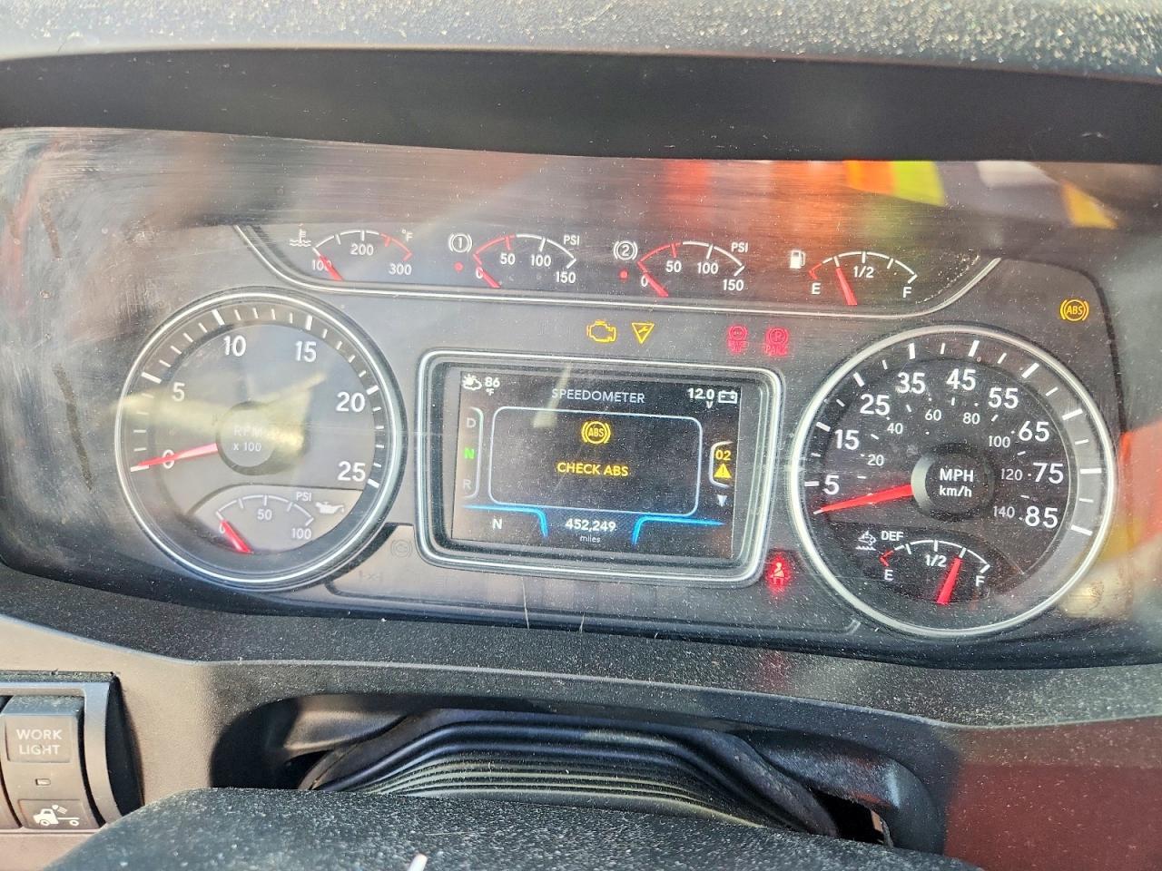 2019 INTERNATIONAL LT625 — Фото 9 из 14