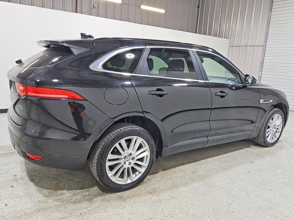 2019 JAGUAR F-PACE PRESTIGE — Фото 3 из 13