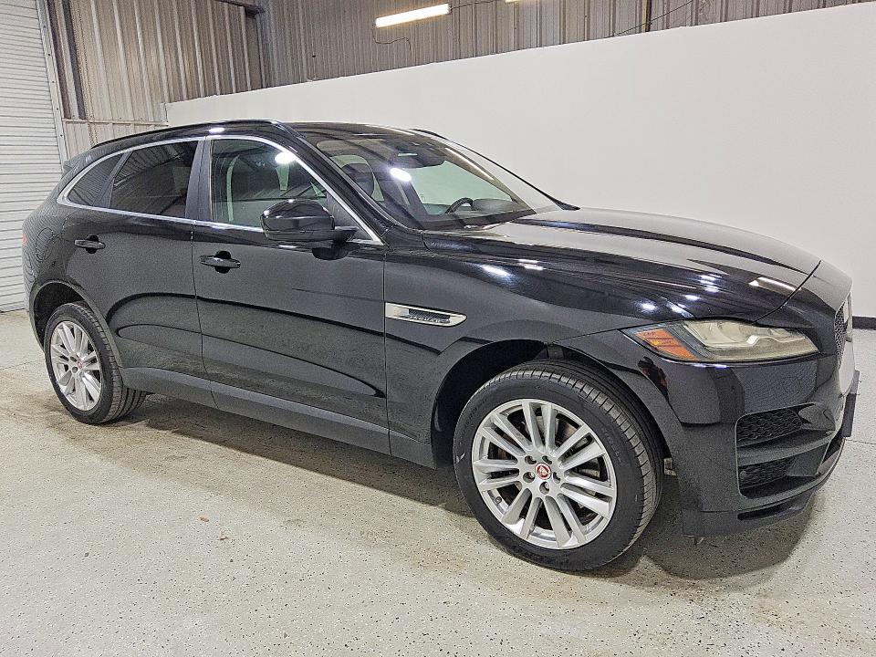 2019 JAGUAR F-PACE PRESTIGE — Фото 4 из 13