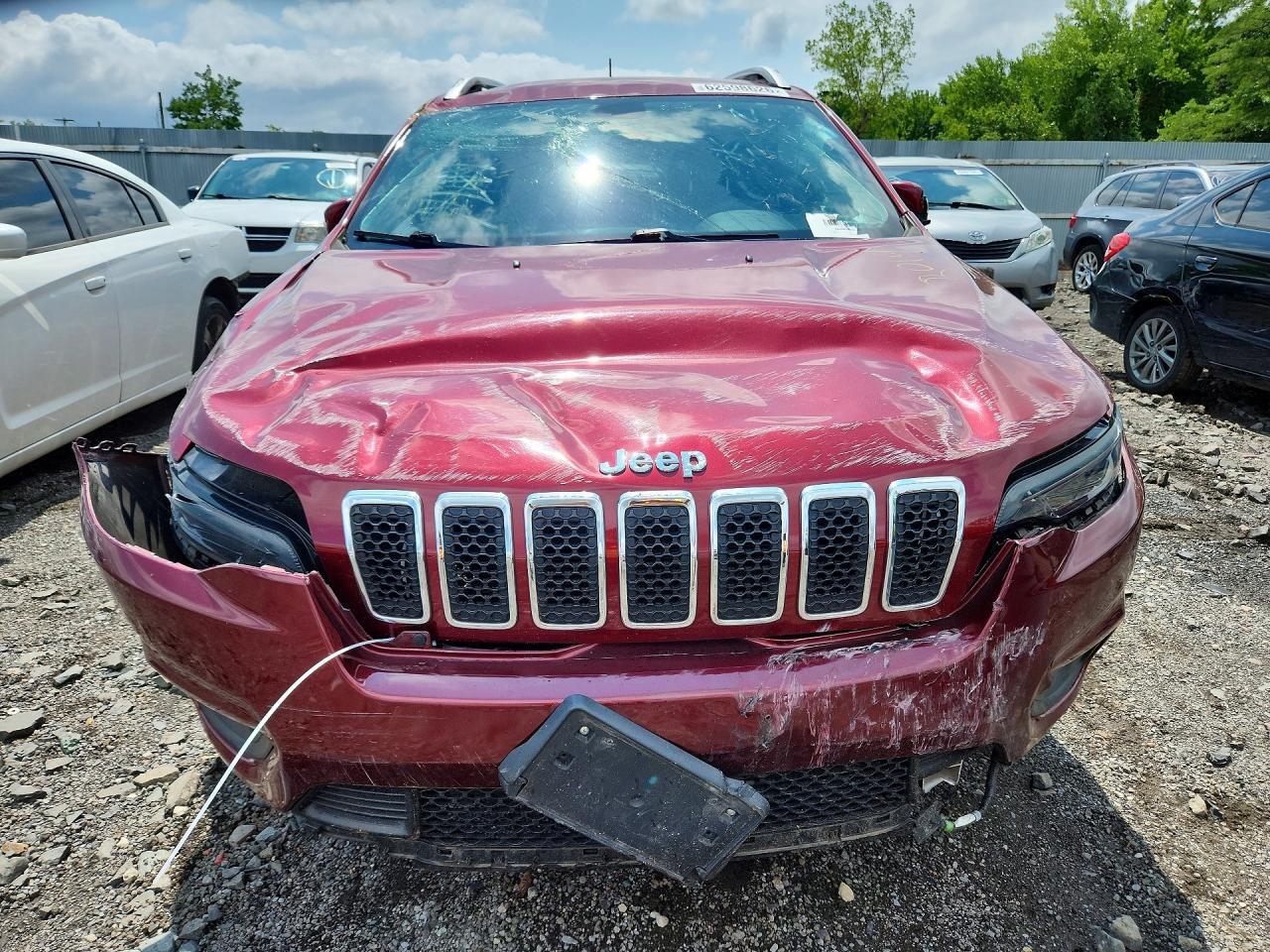 1C4PJMLB1KD195005 2019 JEEP CHEROKEE photo no. 5