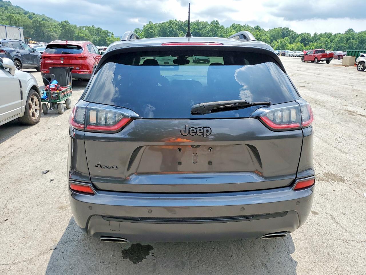 2019 JEEP CHEROKEE LIMITED — Фото 6 из 13