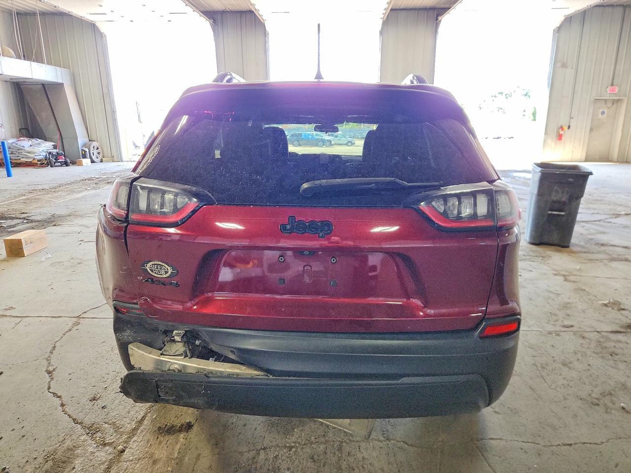 2019 JEEP CHEROKEE LATITUDE PLUS — Фото 6 из 13
