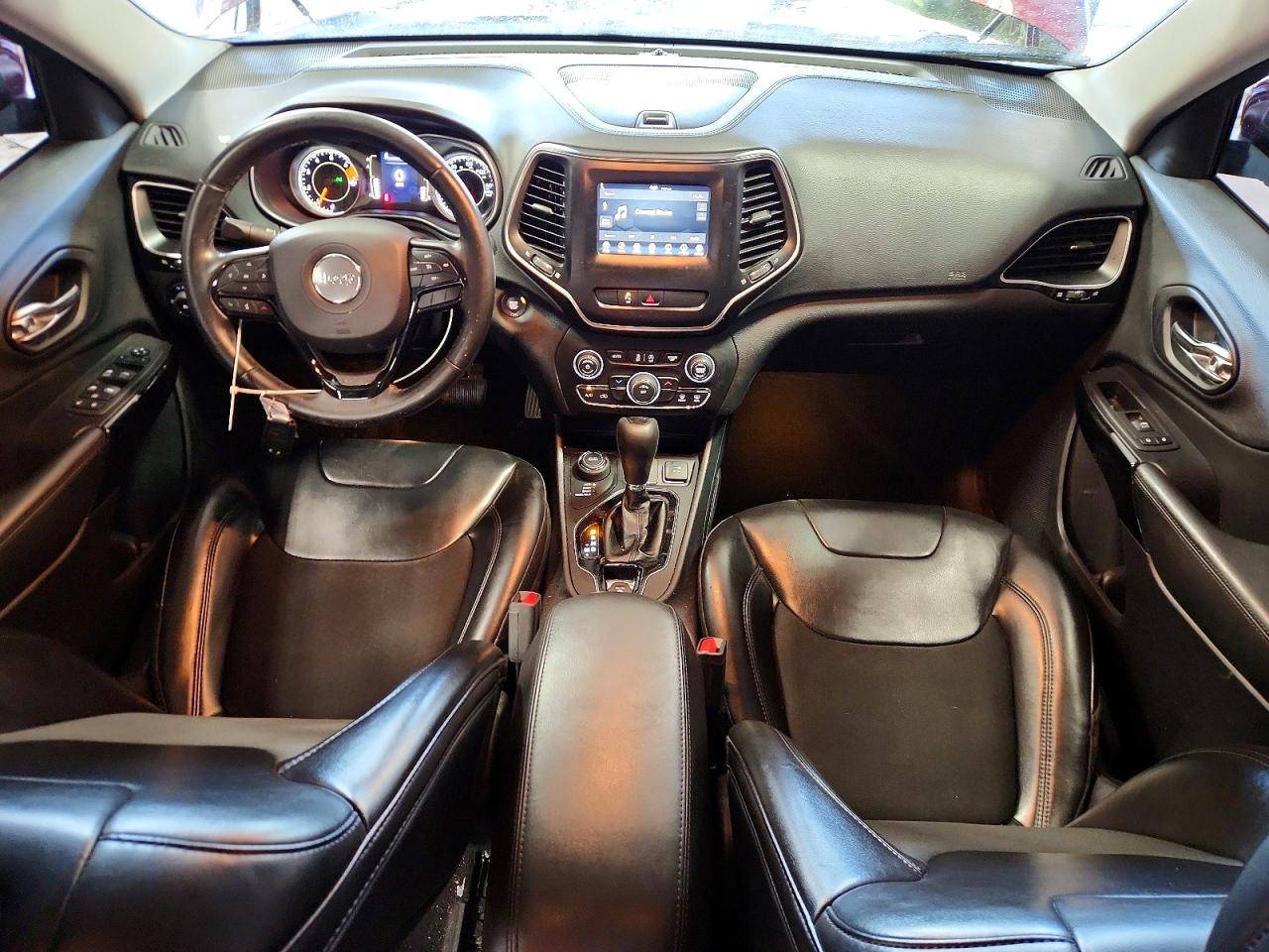 2019 JEEP CHEROKEE LATITUDE PLUS — Фото 8 из 13