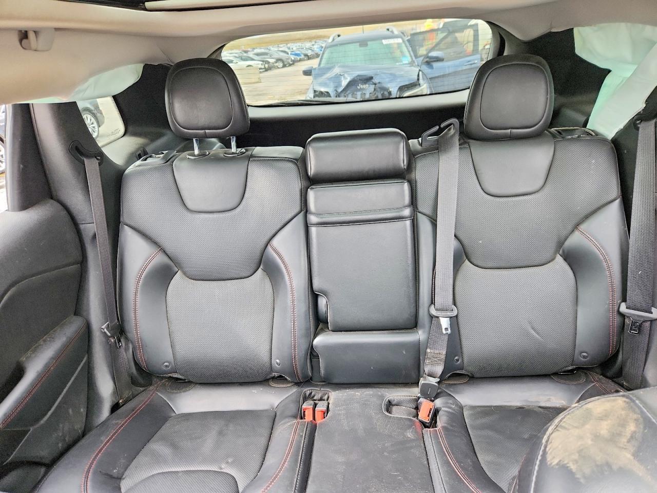 2019 JEEP CHEROKEE TRAILHAWK — Фото 10 из 14