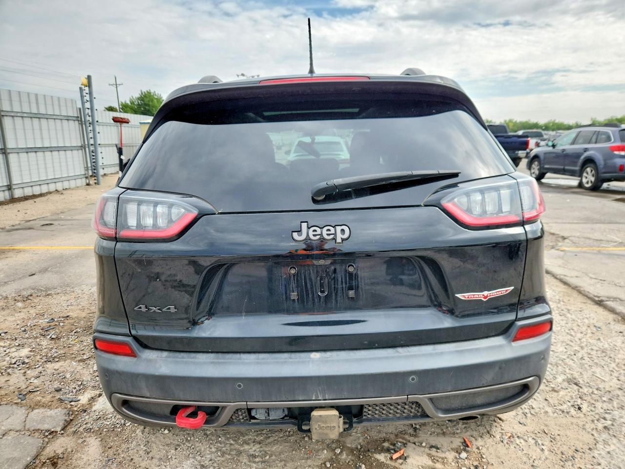 2019 JEEP CHEROKEE TRAILHAWK — Фото 6 из 14