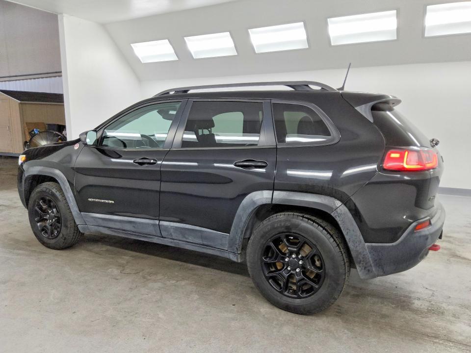 2019 JEEP CHEROKEE TRAILHAWK — Фото 2 из 13