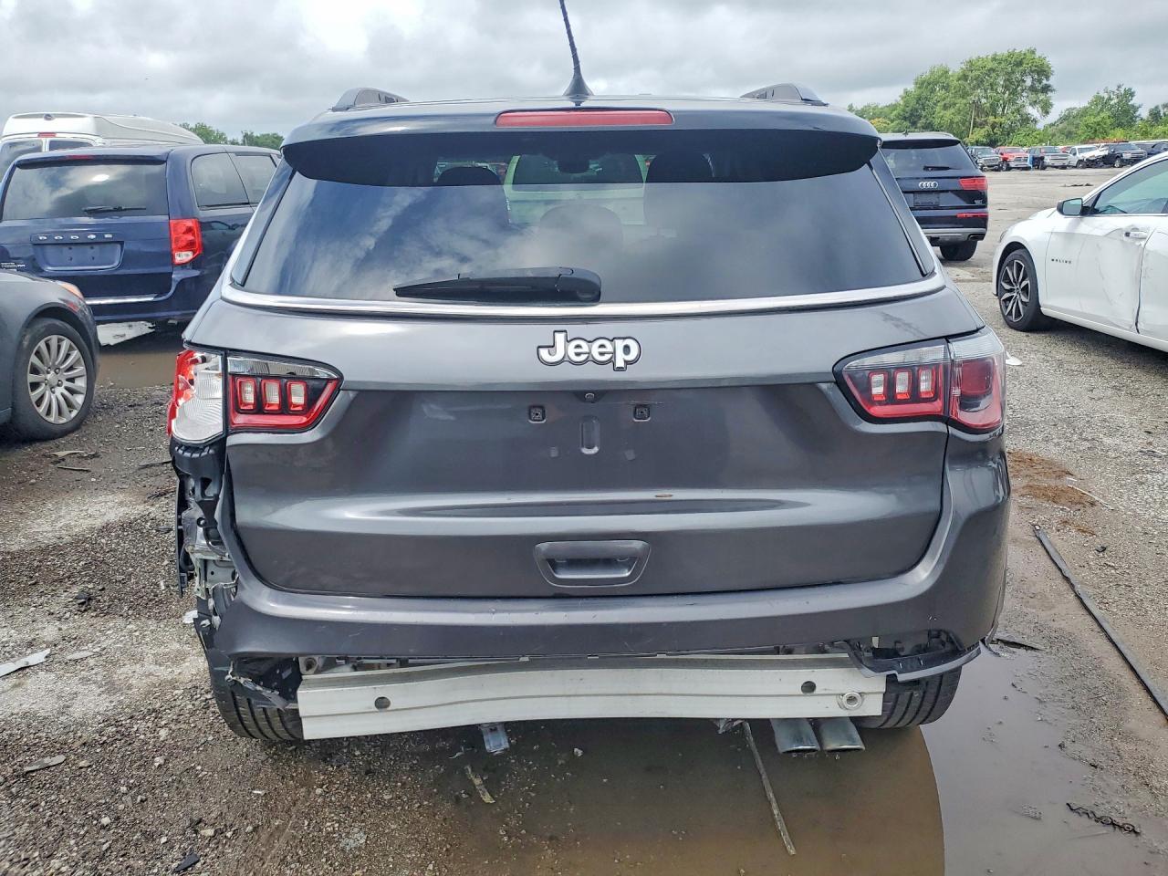 2019 JEEP COMPASS LIMITED — Фото 6 из 13