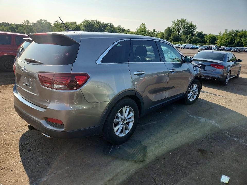 5XYPGDA58KG487649 2019 KIA SORENTO photo no. 3