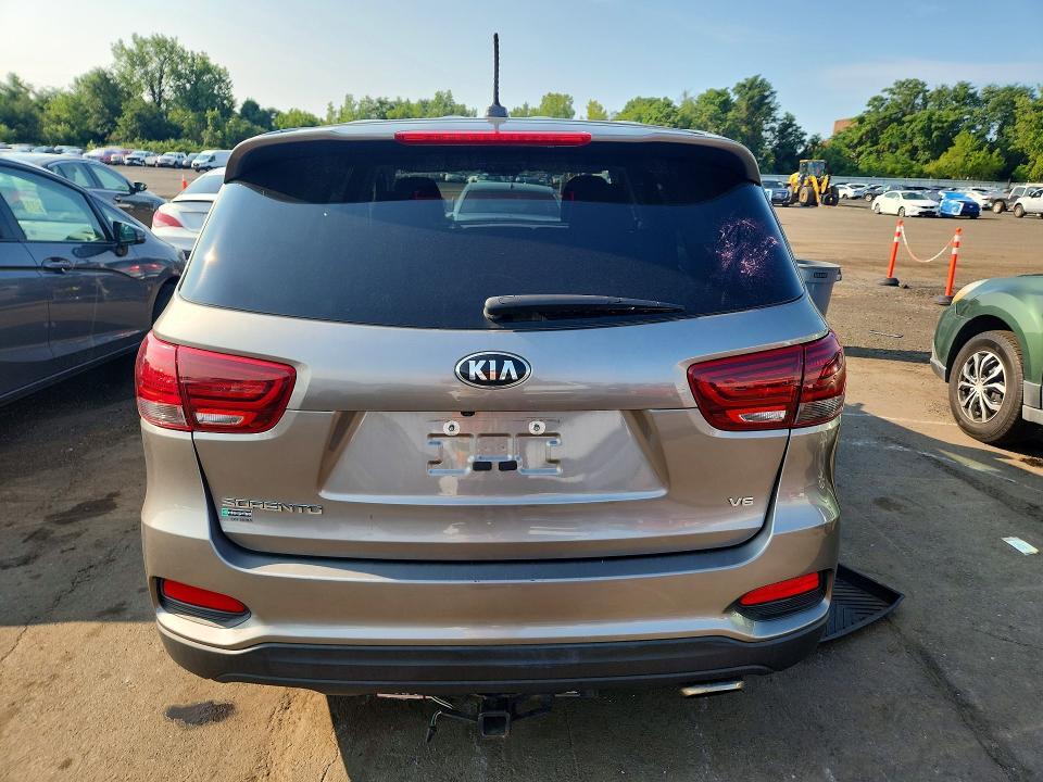 5XYPGDA58KG487649 2019 KIA SORENTO photo no. 6