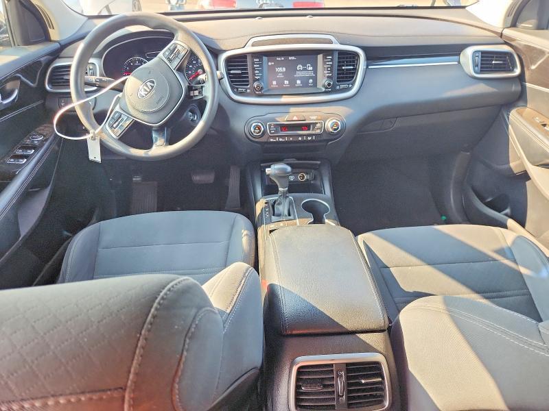5XYPGDA58KG487649 2019 KIA SORENTO photo no. 8