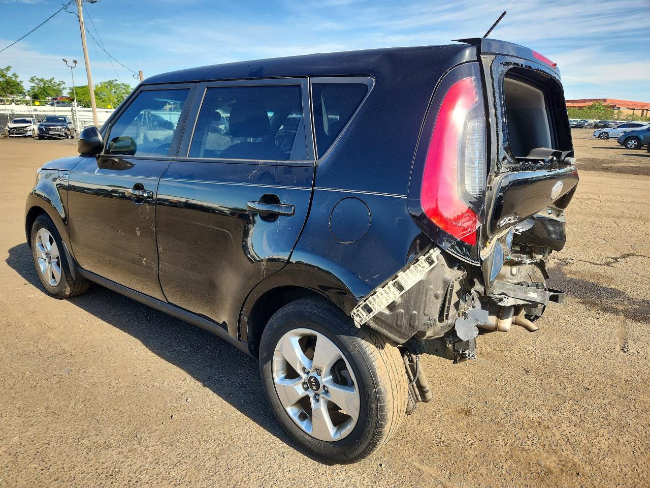 2019 KIA SOUL BASE — Фото 2 из 13