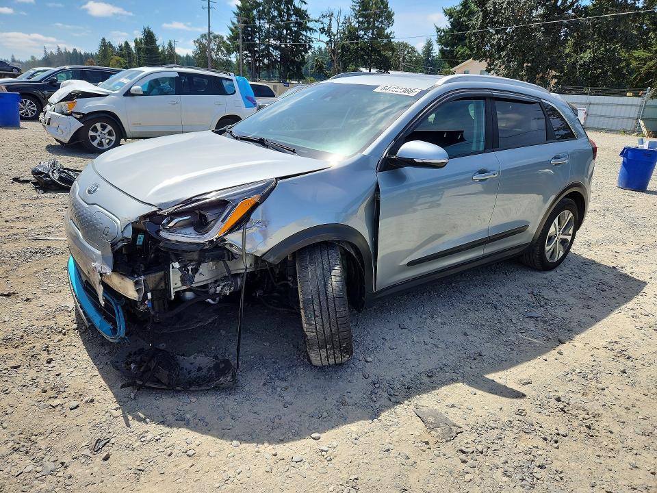 2019 KIA NIRO KNDCE3LG5K5006083