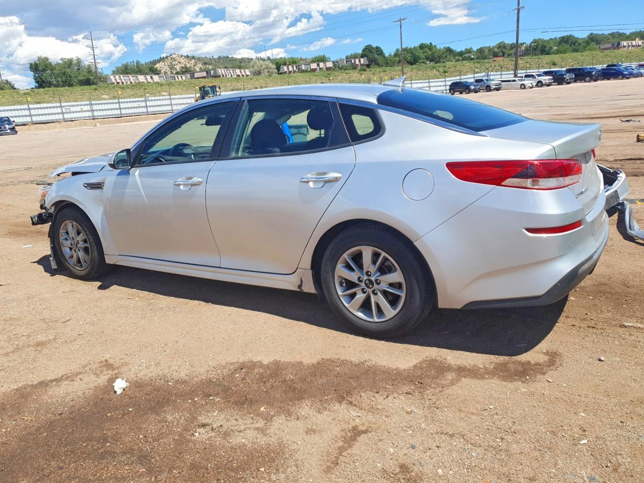 2019 KIA OPTIMA LX — Фото 2 из 12