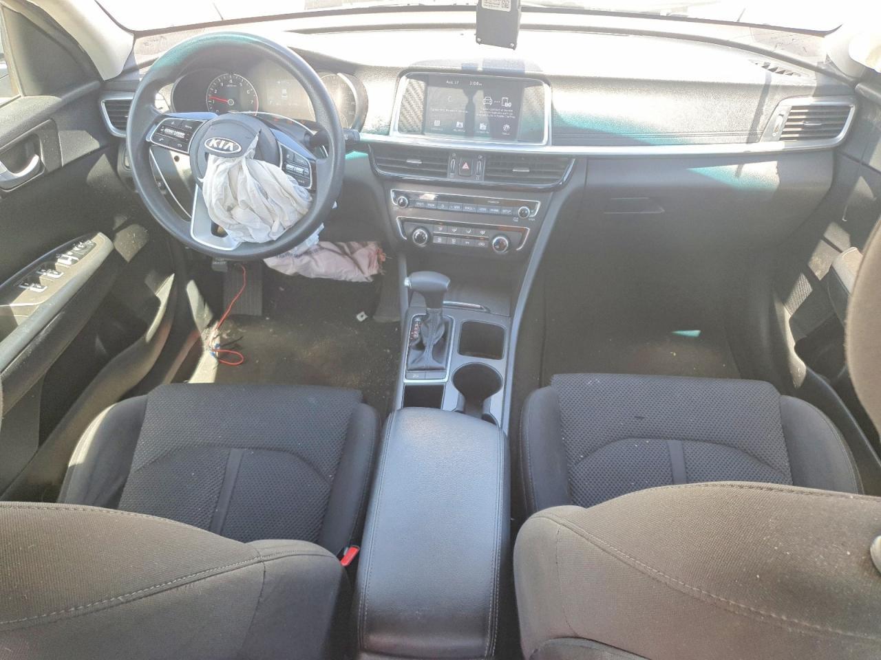 2019 KIA OPTIMA LX — Фото 8 из 12