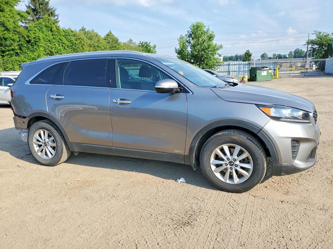 2019 KIA SORENTO LX — Фото 4 из 13