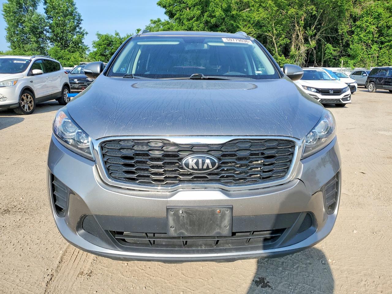 2019 KIA SORENTO LX — Фото 5 из 13