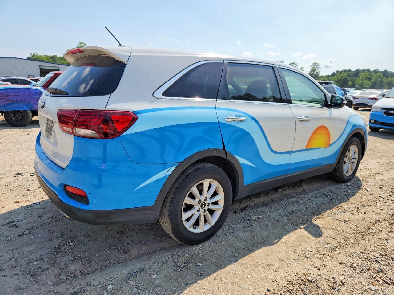 2019 KIA SORENTO LX V6 — Фото 3 из 13