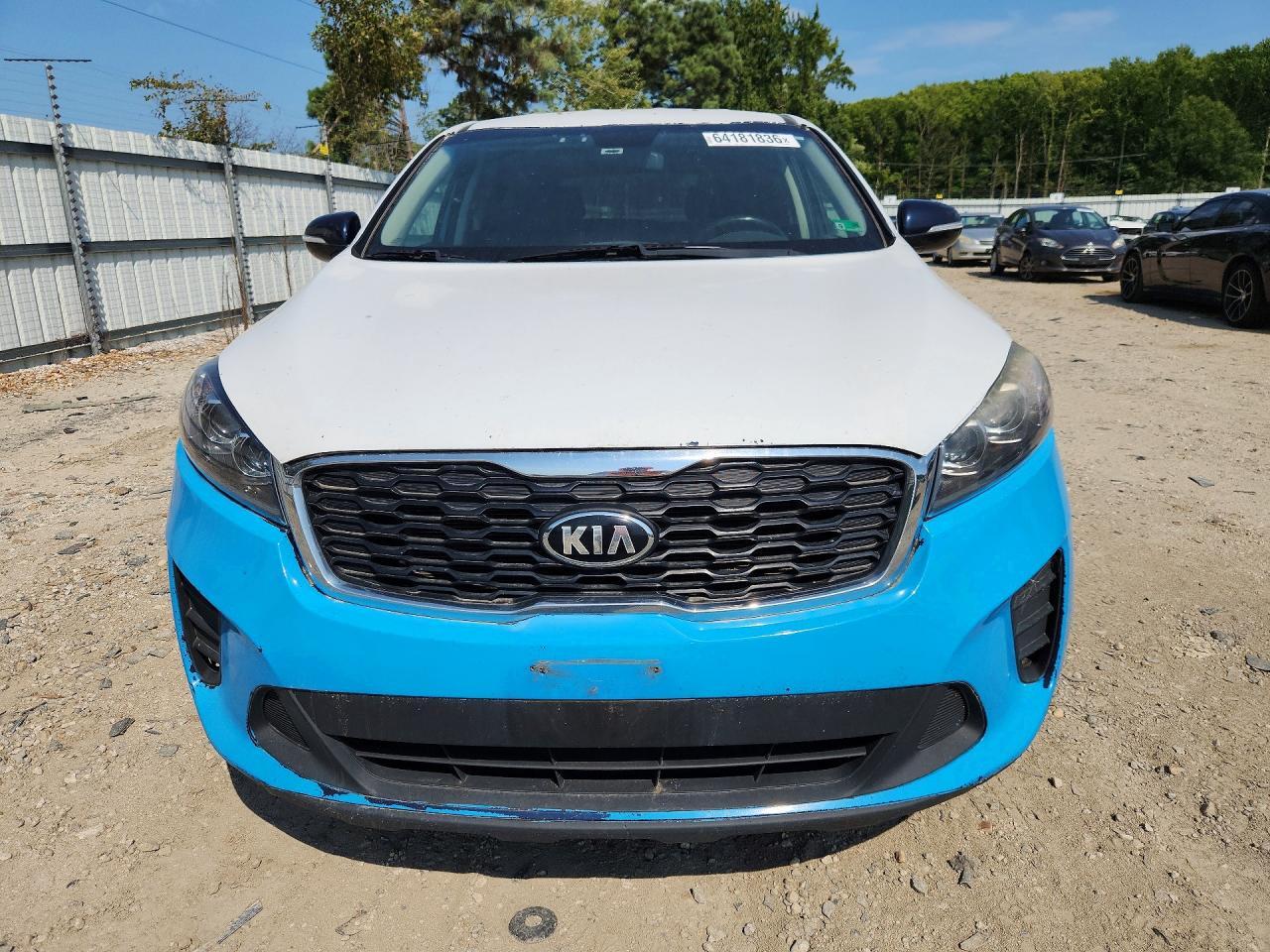 2019 KIA SORENTO LX V6 — Фото 5 из 13