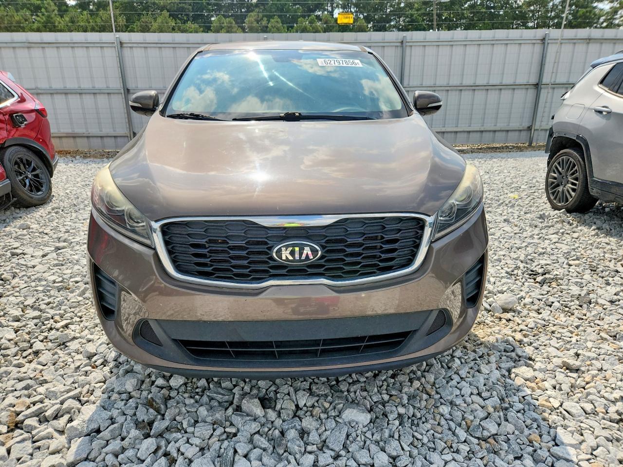 2019 KIA SORENTO LX V6 — Фото 5 из 13