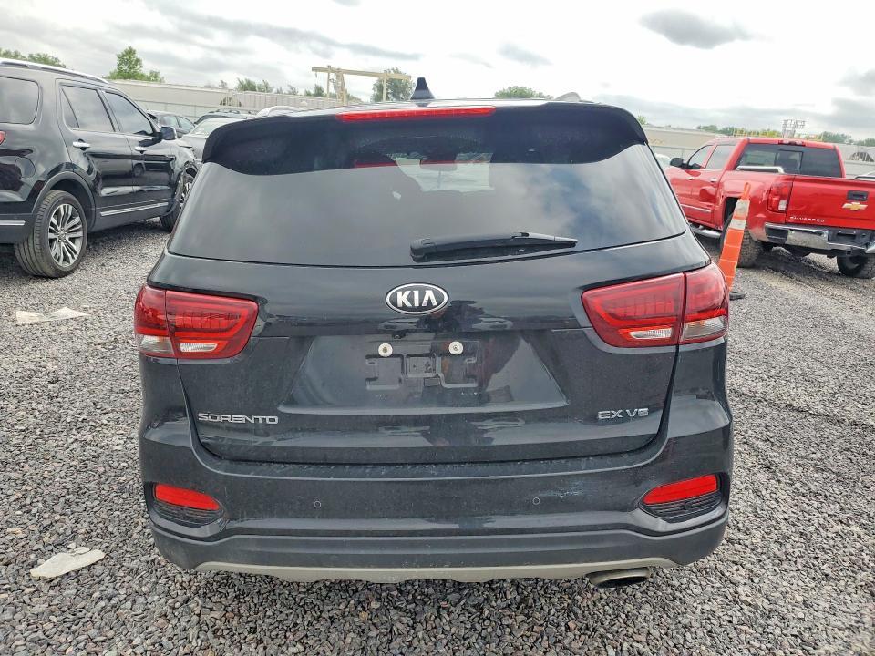 2019 KIA SORENTO EX V6 — Фото 6 из 13