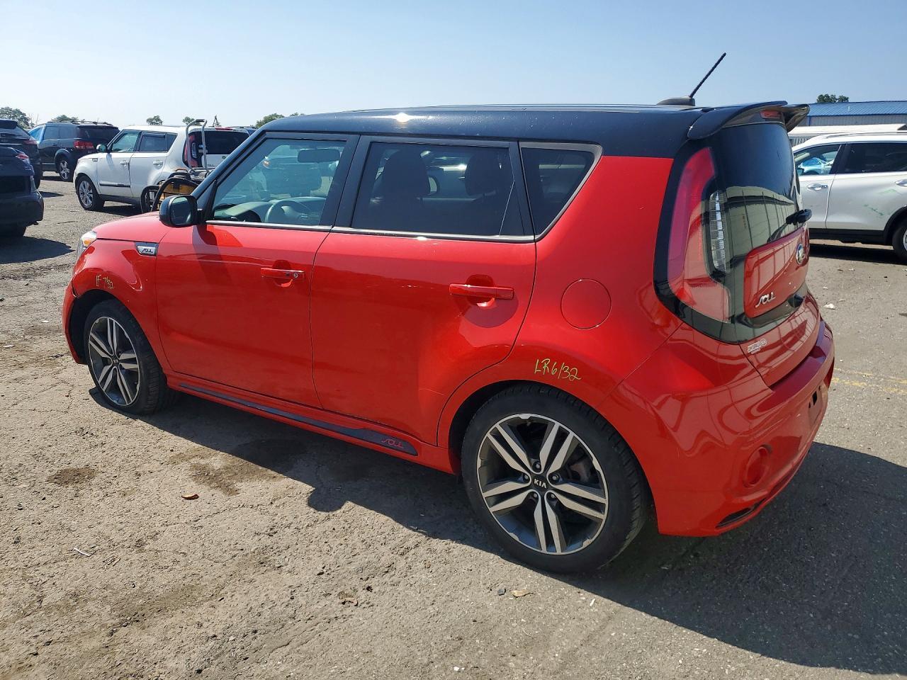 2019 KIA SOUL + — Фото 2 из 14