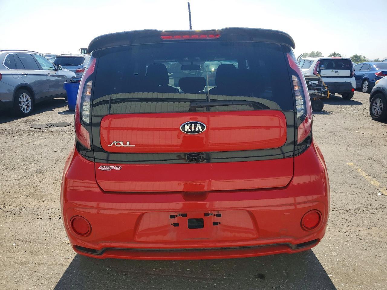 2019 KIA SOUL + — Фото 6 из 14