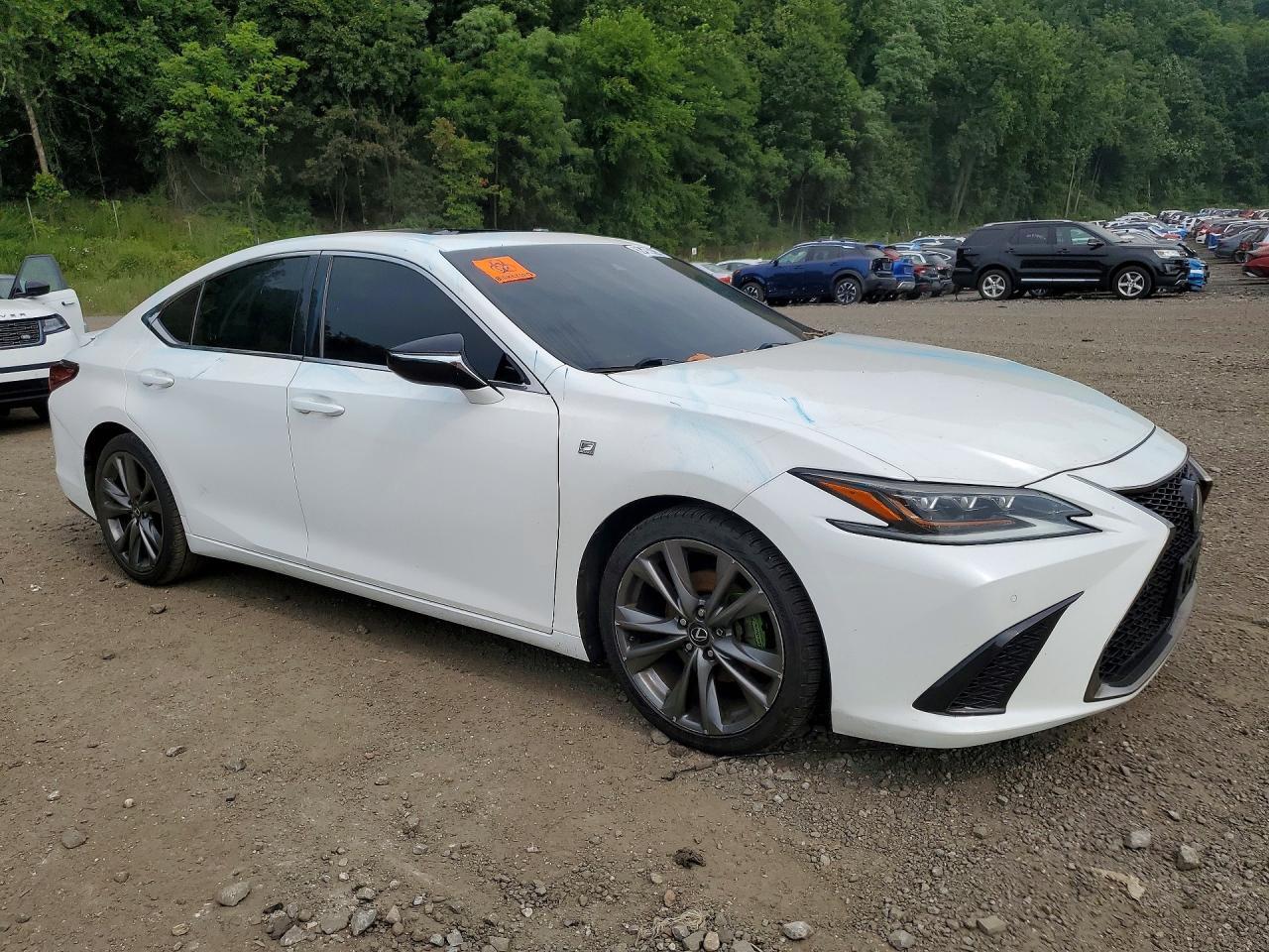 2019 LEXUS ES 350 — Фото 4 из 12