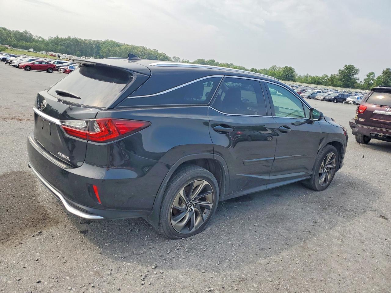 2019 LEXUS RX 350 L — Фото 3 из 13