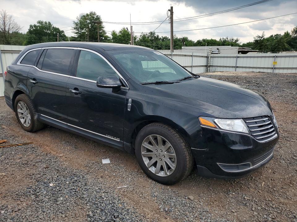 2019 LINCOLN MKT — Фото 4 из 13
