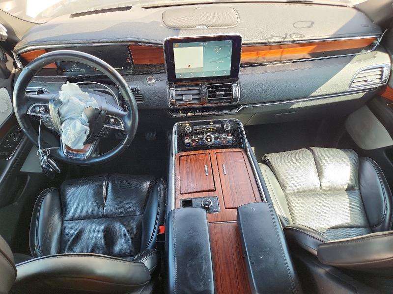 2019 LINCOLN NAVIGATOR RESERVE — Фото 8 из 15