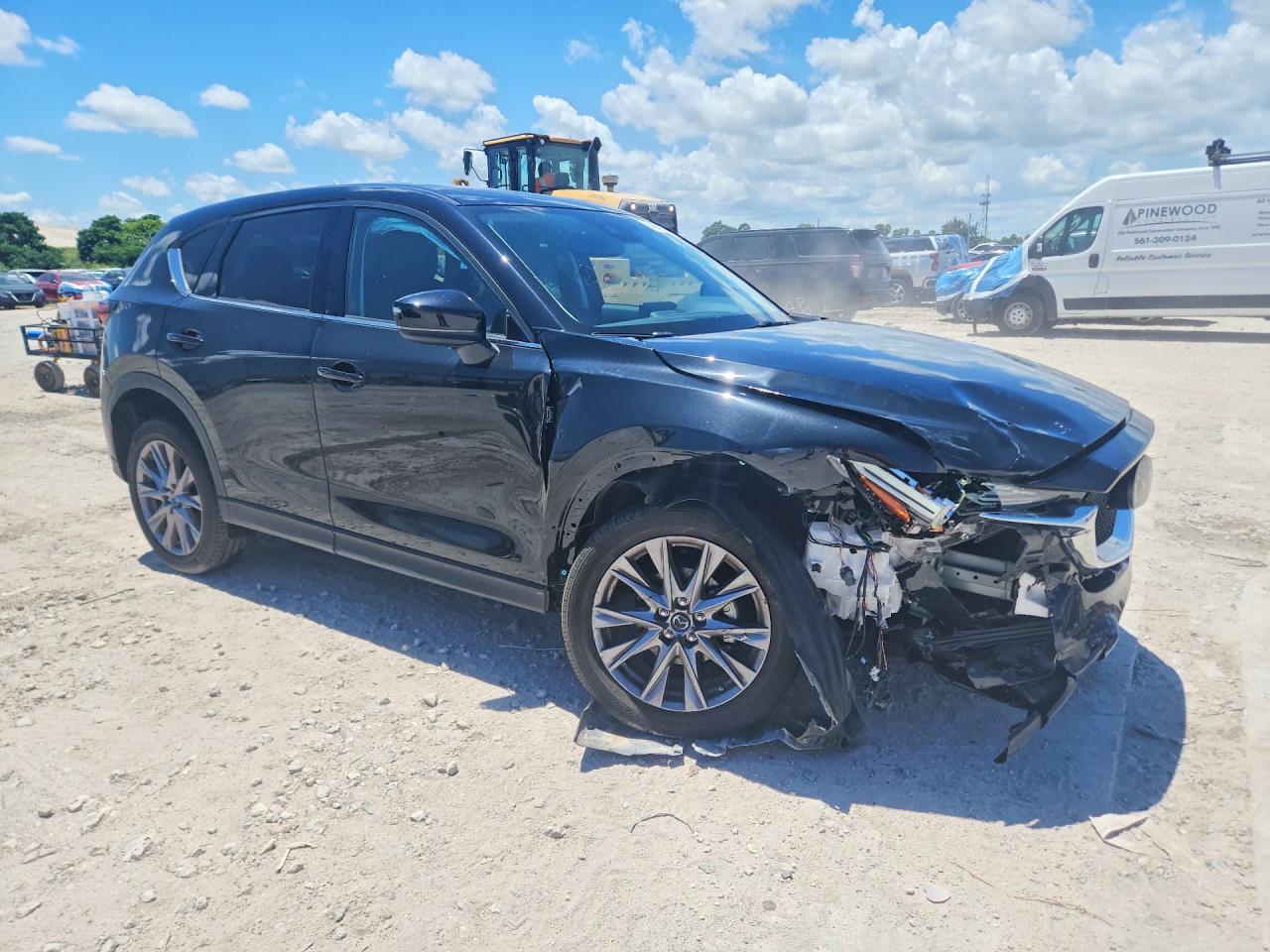2019 MAZDA CX-5 GRAND TOURING — Фото 4 из 13