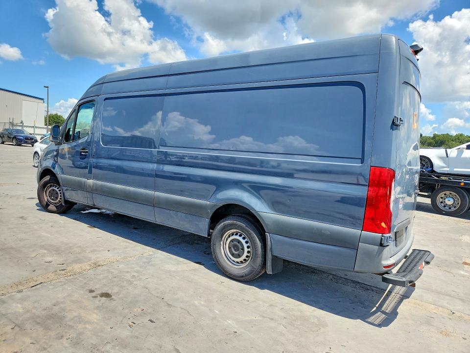 2019 MERCEDES-BENZ SPRINTER 2500/3500 DELIVERY VAN — Фото 2 из 13