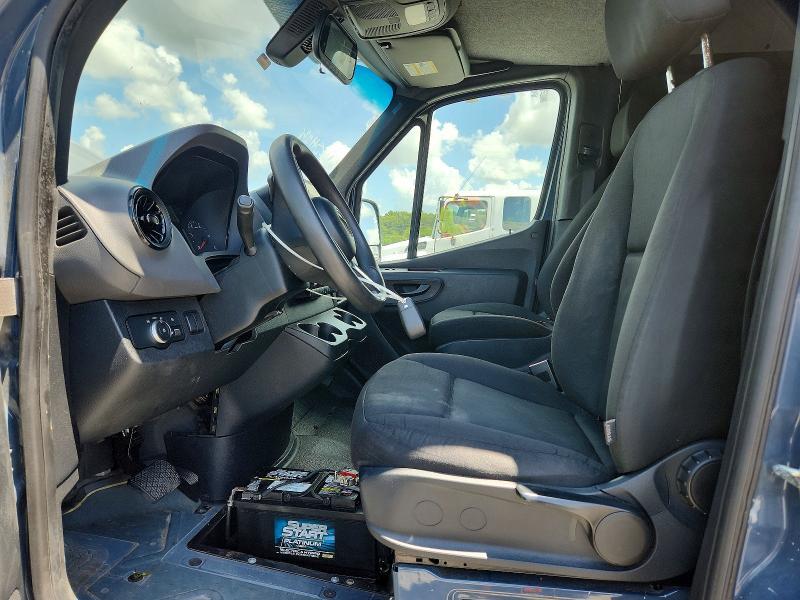 2019 MERCEDES-BENZ SPRINTER 2500/3500 DELIVERY VAN — Фото 7 из 13
