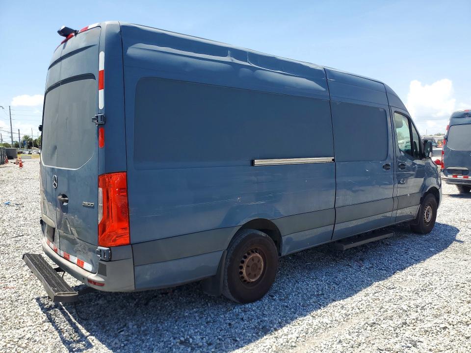 2019 MERCEDES-BENZ SPRINTER 2500/3500 DELIVERY VAN — Фото 3 из 13
