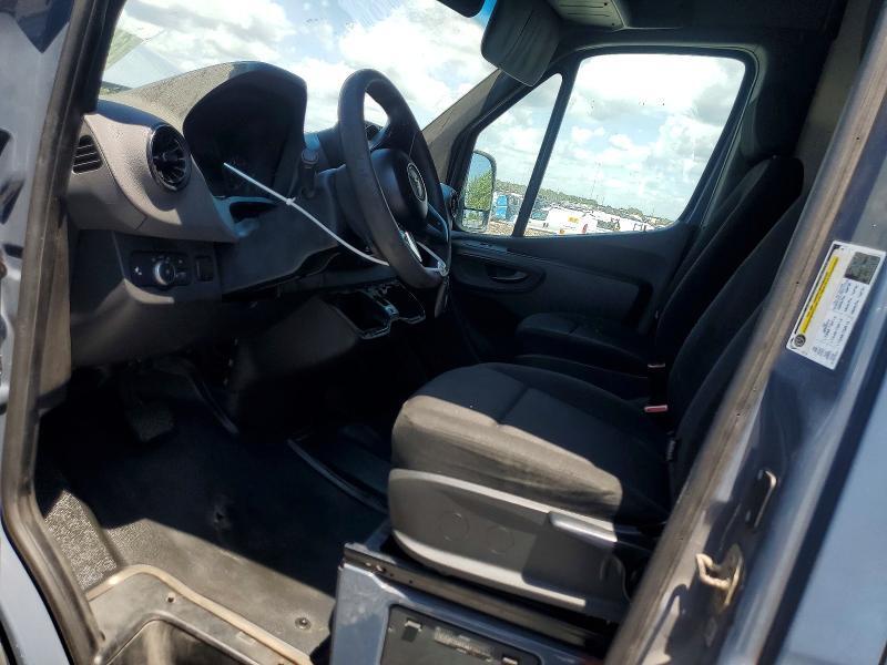 2019 MERCEDES-BENZ SPRINTER 2500/3500 DELIVERY VAN — Фото 7 из 13