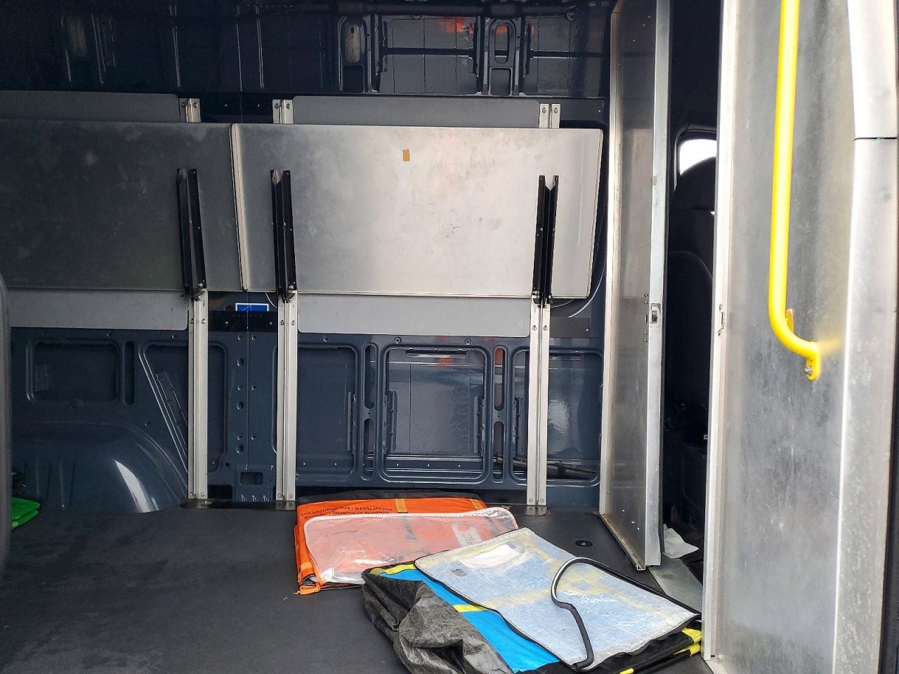 2019 MERCEDES-BENZ SPRINTER 2500/3500 — Фото 11 из 13